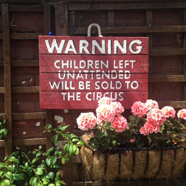 An afternoon in English countryside - beautiful scenery, amazing pub food, great company and lovely weather! TinyExpats.com