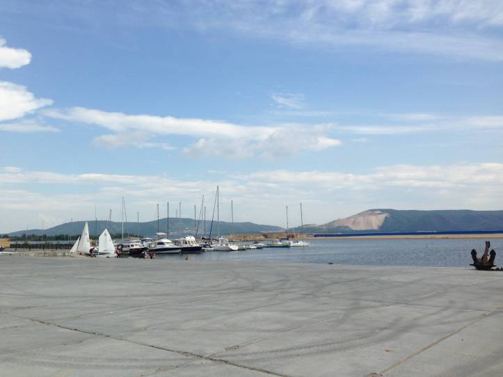 Visit Volga river with TinyExpats - one of the largest rivers in Russia! and don't forget to link up your post about your favourite destination!