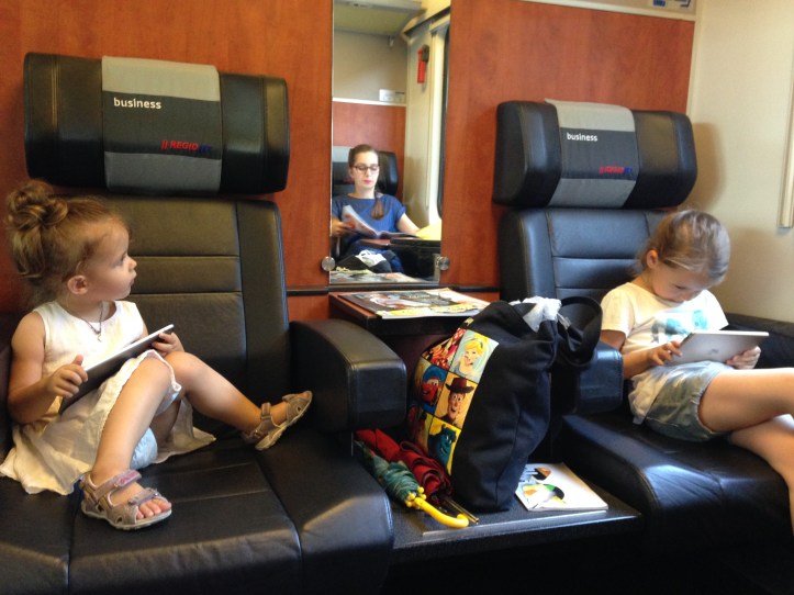 Travelling to Prague by train with children - tips & tricks to make this journey easier for your kids!