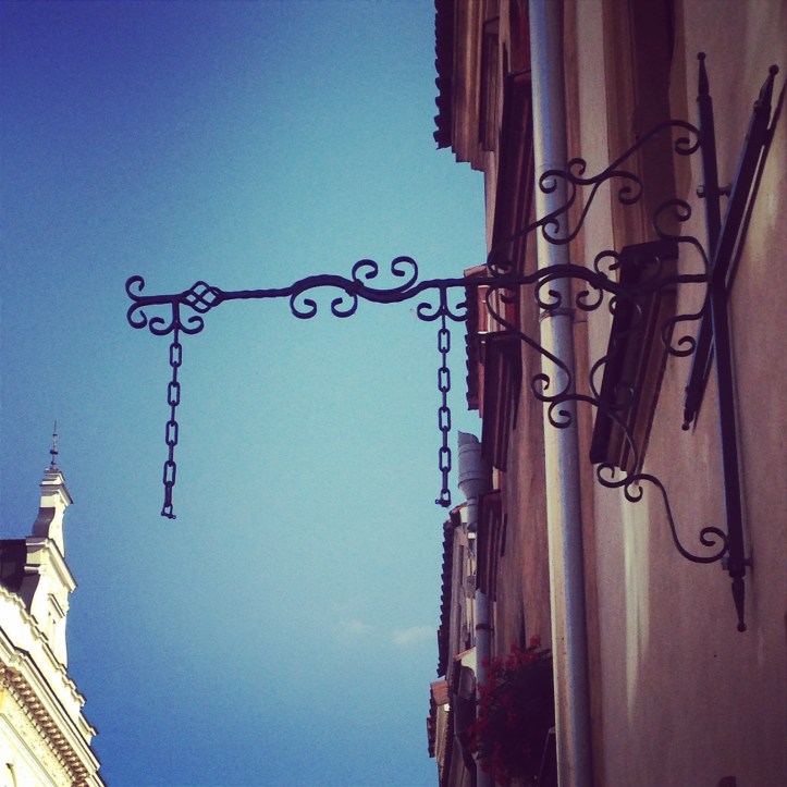 Walk the streets of Pardubice's old town with Tiny Expats - so many wonderful details, beautiful buildings, vibrant colours! Add Czech Republic to your bucket list!