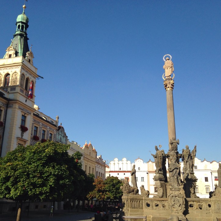 Walk the streets of Pardubice's old town with Tiny Expats - so many wonderful details, beautiful buildings, vibrant colours! Add Czech Republic to your bucket list!