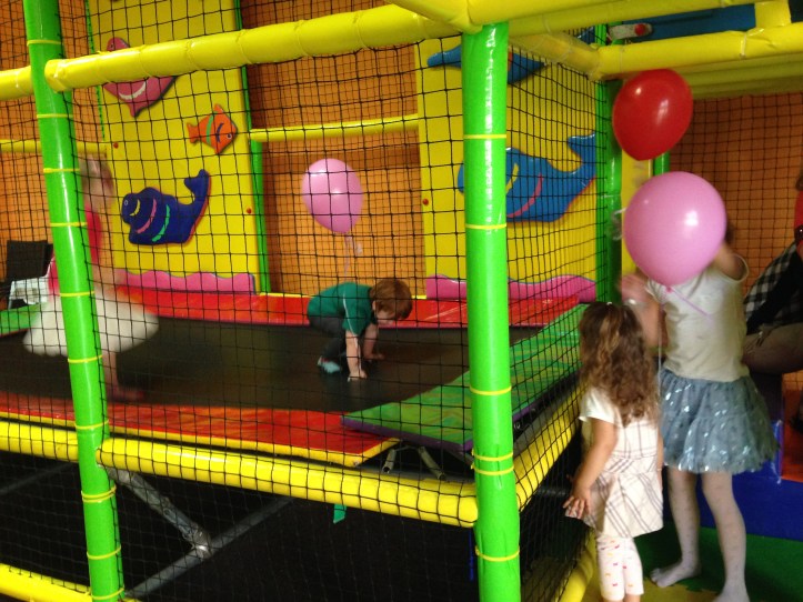 6th birthday party of our tiny expat! Celebrating with locals and other expats in Pardubice, CZ